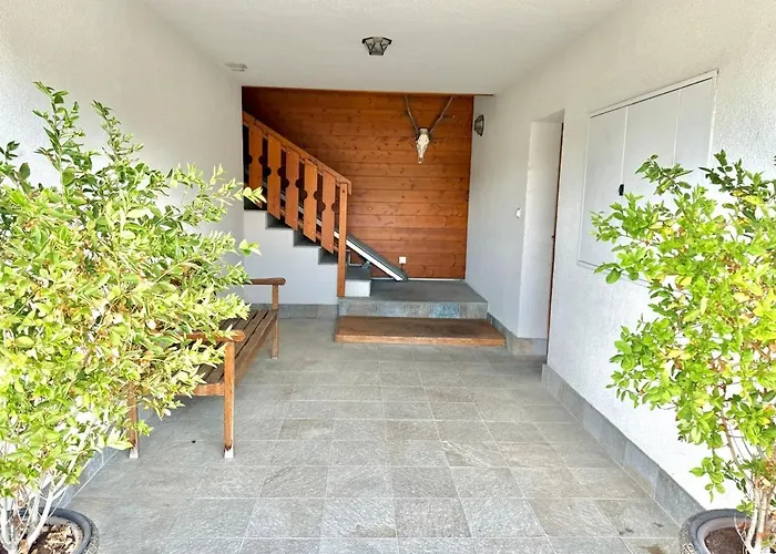Апартаменты 3br - Mountain View, Balcony And Parking *